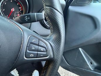Mercedes-Benz GLA 2.1 GLA200d Sport 7G-DCT Euro 6 (s/s) 5dr