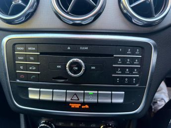 Mercedes-Benz GLA 2.1 GLA200d Sport 7G-DCT Euro 6 (s/s) 5dr