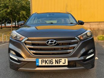 Hyundai TUCSON 2.0 CRDi Premium Auto 4WD Euro 6 5dr
