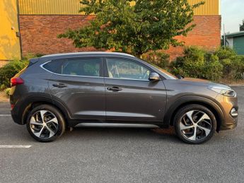 Hyundai TUCSON 2.0 CRDi Premium Auto 4WD Euro 6 5dr