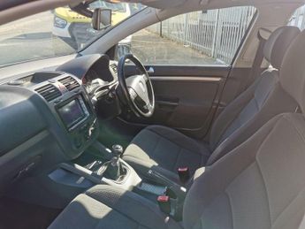 Volkswagen Golf 1.6 FSI Match 5dr