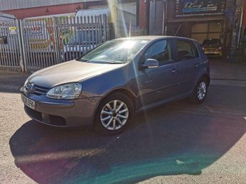Volkswagen Golf 1.6 FSI Match 5dr