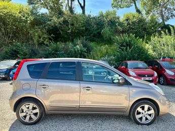 Nissan Note 1.6 16V Tekna Auto Euro 4 5dr