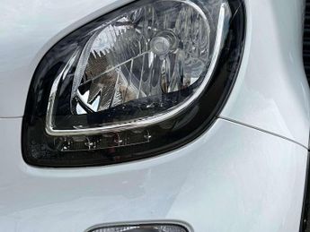 SMART FORTWO 1.0 fortwo Edition White Auto 3dr