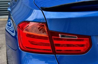 BMW 3 SERIES 2.0 320d M Sport Auto 4dr