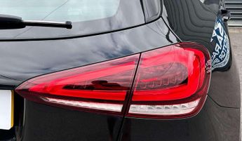 Mercedes-Benz A-CLASS 1.3 A 180 AMG Line Executive Auto 5dr