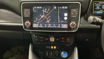 Nissan Leaf 40kWh N-Connecta Auto 5dr