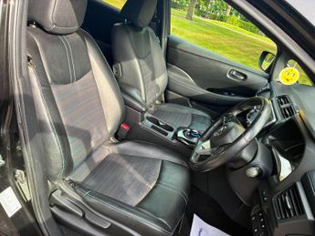 Nissan Leaf 40kWh N-Connecta Auto 5dr