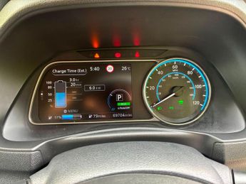 Nissan Leaf 40kWh N-Connecta Auto 5dr