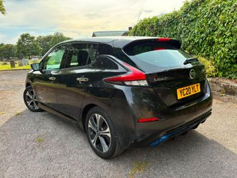 Nissan Leaf 40kWh N-Connecta Auto 5dr
