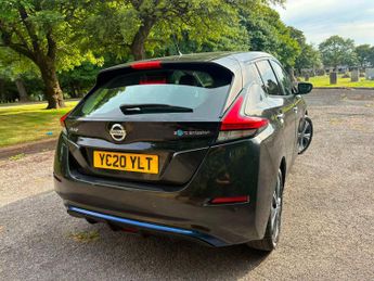 Nissan Leaf 40kWh N-Connecta Auto 5dr