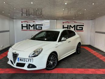 Alfa Romeo Giulietta 2.0 JTDM-2 Lusso Euro 5 (s/s) 5dr