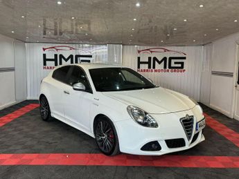 Alfa Romeo Giulietta 2.0 JTDM-2 Lusso Euro 5 (s/s) 5dr