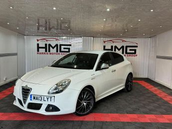 Alfa Romeo Giulietta 2.0 JTDM-2 Lusso Euro 5 (s/s) 5dr