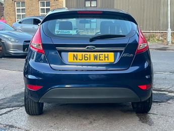Ford Fiesta 1.25 Zetec 5dr