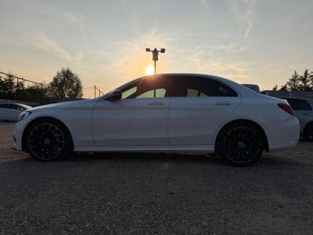 Mercedes-Benz C Class 2.1 C220 BlueTEC AMG Line G-Tronic+ Euro 6 (s/s) 4dr