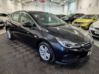 Vauxhall Astra 1.6 CDTi BlueInjection Tech Line Euro 6 (s/s) 5dr
