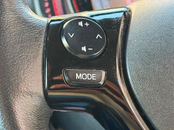 Toyota AYGO 1.0 VVT-i x-clusiv x-shift Euro 5 5dr Euro 5