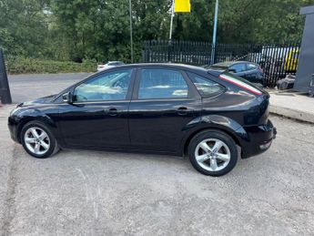 Ford Focus 1.6 Zetec 5dr