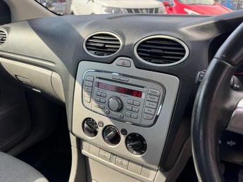 Ford Focus 1.6 Zetec 5dr