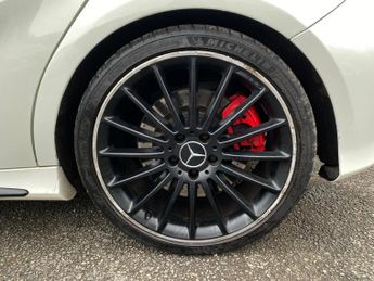 Mercedes-Benz A Class 2.0 A45 AMG SpdS DCT 4MATIC Euro 6 (s/s) 5dr