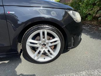 Audi A1 1.6 TDI S line Sportback Euro 5 (s/s) 5dr