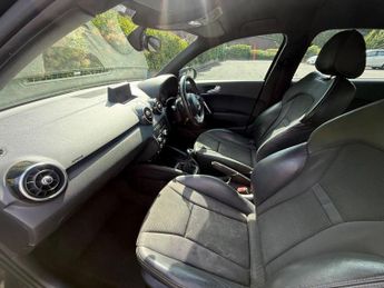 Audi A1 1.6 TDI S line Sportback Euro 5 (s/s) 5dr