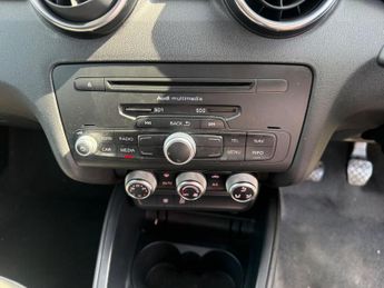 Audi A1 1.6 TDI S line Sportback Euro 5 (s/s) 5dr