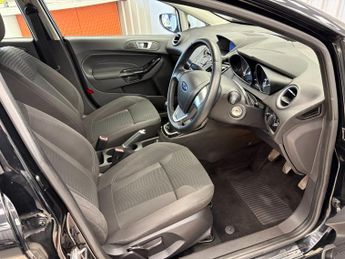 Ford Fiesta 1.0T EcoBoost Zetec Euro 6 (s/s) 5dr