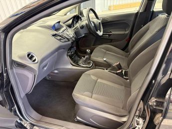 Ford Fiesta 1.0T EcoBoost Zetec Euro 6 (s/s) 5dr