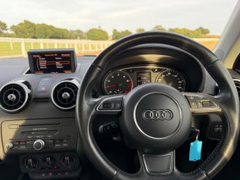 Audi A1 1.4 TFSI Sport Sportback S Tronic Euro 5 (s/s) 5dr