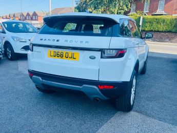 Land Rover Range Rover Evoque 2.0 TD4 SE Tech Auto 4WD Euro 6 (s/s) 5dr