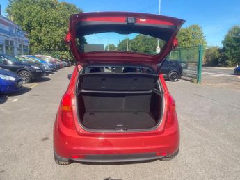 Kia Venga 1.4 EcoDynamics 2 Euro 5 (s/s) 5dr