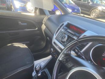 Kia Venga 1.4 EcoDynamics 2 Euro 5 (s/s) 5dr