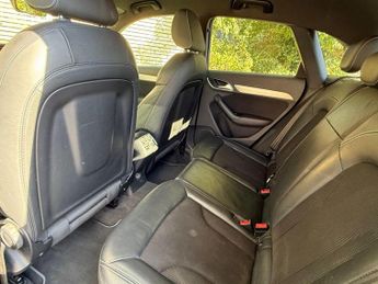 AUDI Q3 1.4 TFSI CoD S line SUV 5dr Petrol S Tronic Euro 6 (s/s) (150 ps