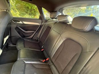 AUDI Q3 1.4 TFSI CoD S line SUV 5dr Petrol S Tronic Euro 6 (s/s) (150 ps