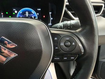 Suzuki Swace 1.8h Motion CVT Euro 6 (s/s) 5dr
