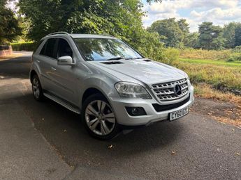 Mercedes M Class 3.0 ML300 CDI V6 BlueEfficiency Sport G-Tronic 4WD Euro 5 5dr