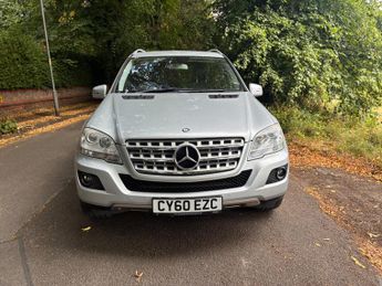 Mercedes-Benz M Class 3.0 ML300 CDI V6 BlueEfficiency Sport G-Tronic 4WD Euro 5 5dr