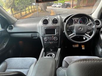 Mercedes-Benz M Class 3.0 ML300 CDI V6 BlueEfficiency Sport G-Tronic 4WD Euro 5 5dr