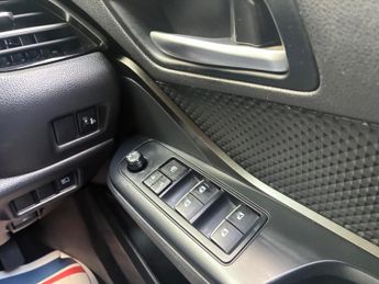 Toyota C-HR 1.8 VVT-h Icon CVT Euro 6 (s/s) 5dr