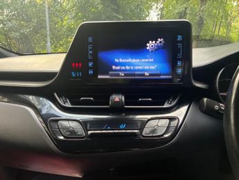 Toyota C-HR 1.8 VVT-h Icon CVT Euro 6 (s/s) 5dr