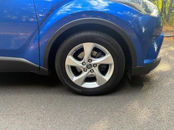 Toyota C-HR 1.8 VVT-h Icon CVT Euro 6 (s/s) 5dr
