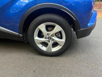 Toyota C-HR 1.8 VVT-h Icon CVT Euro 6 (s/s) 5dr