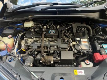 Toyota C-HR 1.8 VVT-h Icon CVT Euro 6 (s/s) 5dr