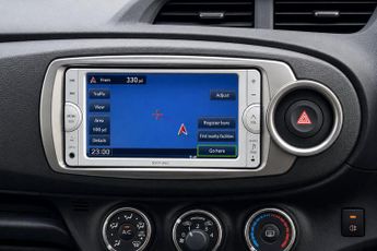Toyota Yaris 1.0 VVTI AUTOMATIC
