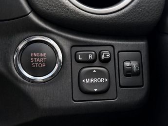 Toyota Yaris 1.0 VVTI AUTOMATIC