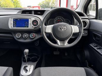 Toyota Yaris 1.0 VVTI AUTOMATIC