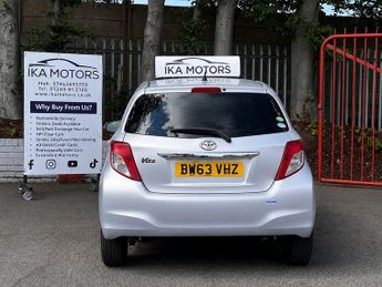 Toyota Yaris 1.0 VVTI AUTOMATIC