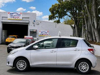 Toyota Yaris 1.0 VVTI AUTOMATIC